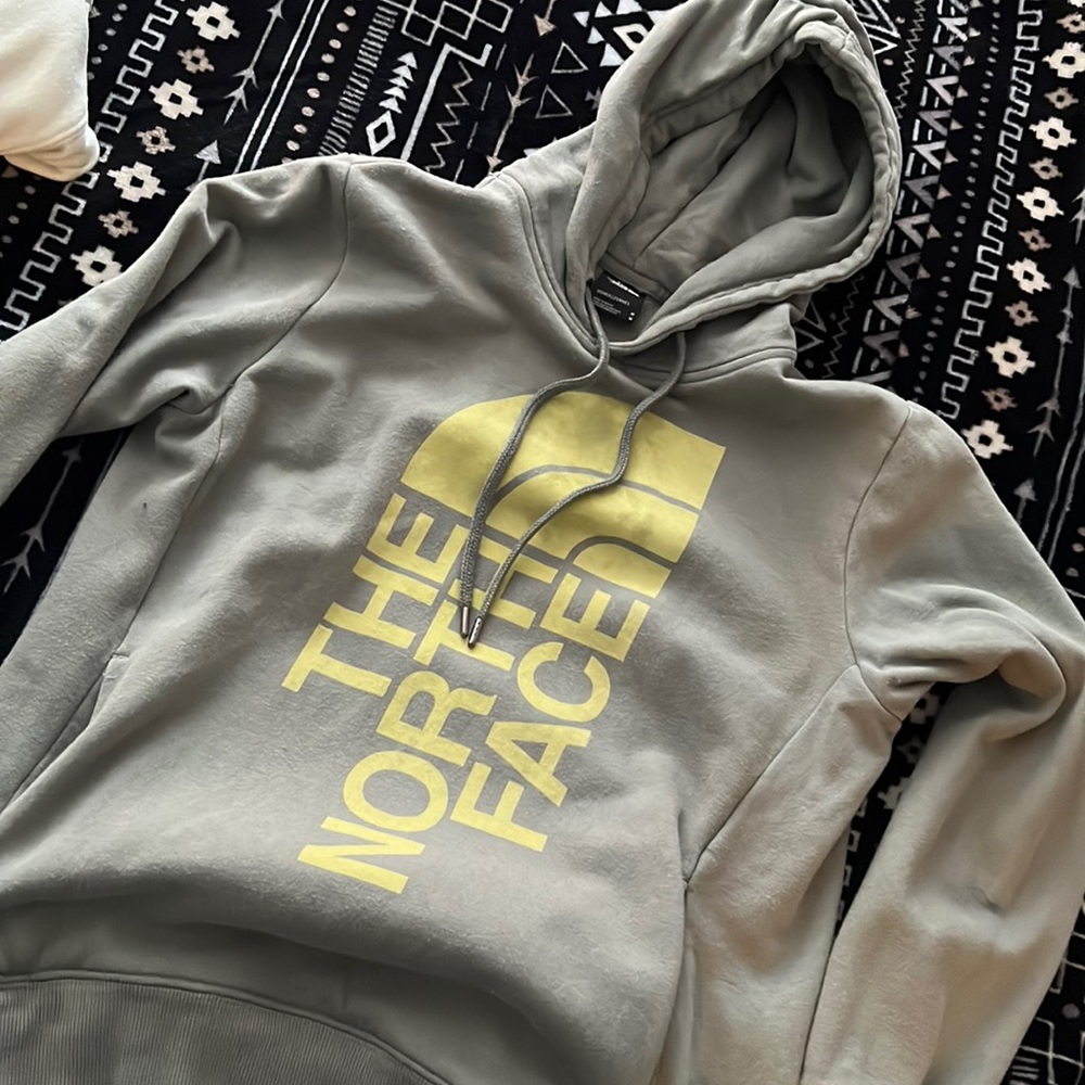 Woman’s North Face hoodie